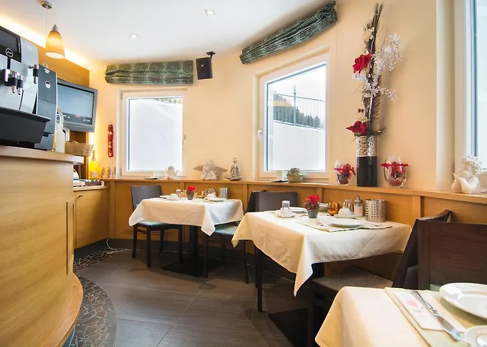 阿斯特里娜酒店公寓 酒店